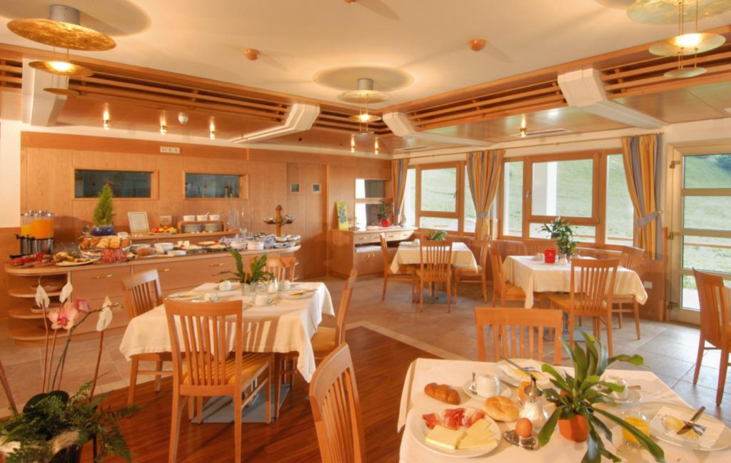 Hotel Ortler Ultimo Esterno foto