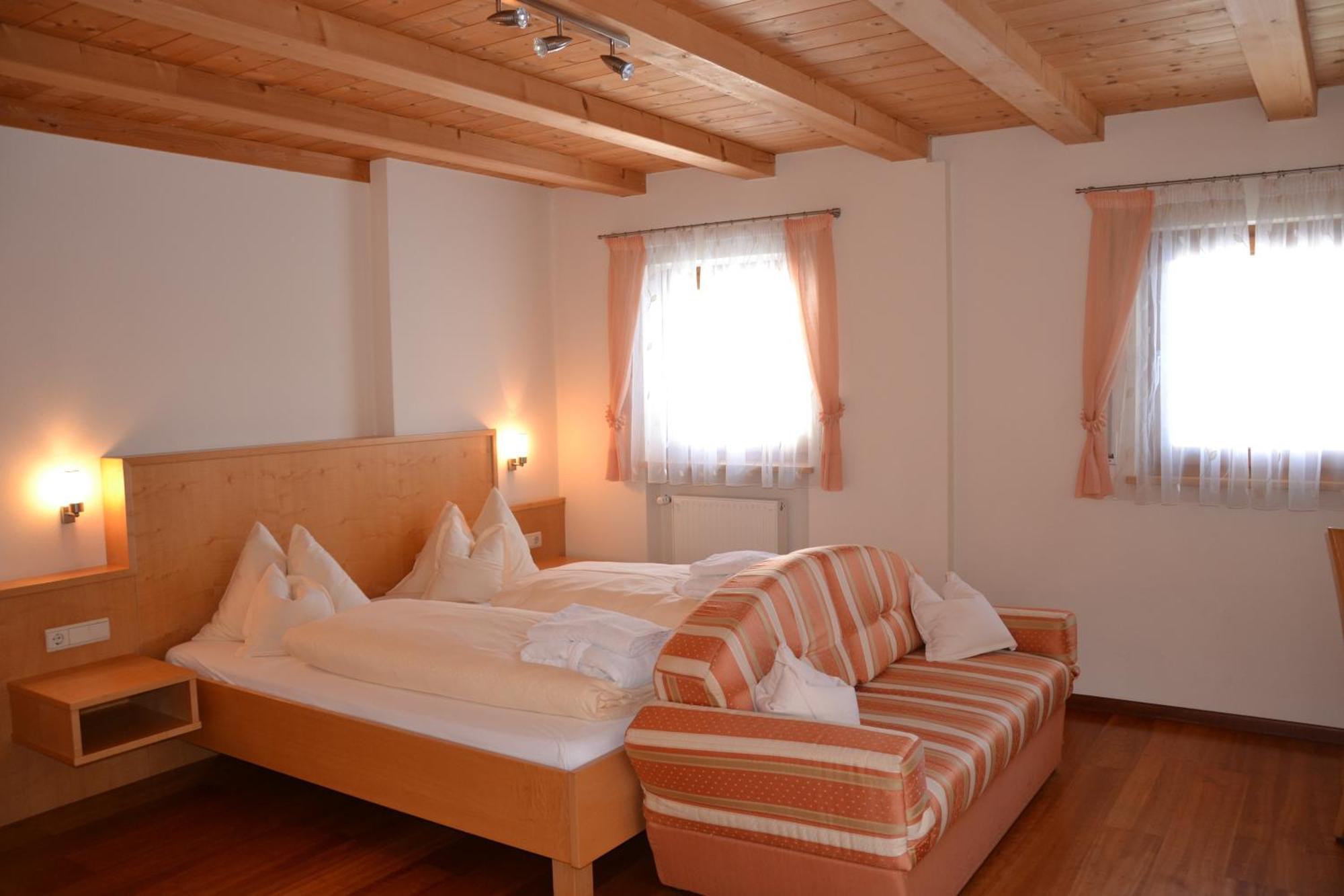 Hotel Ortler Ultimo Esterno foto